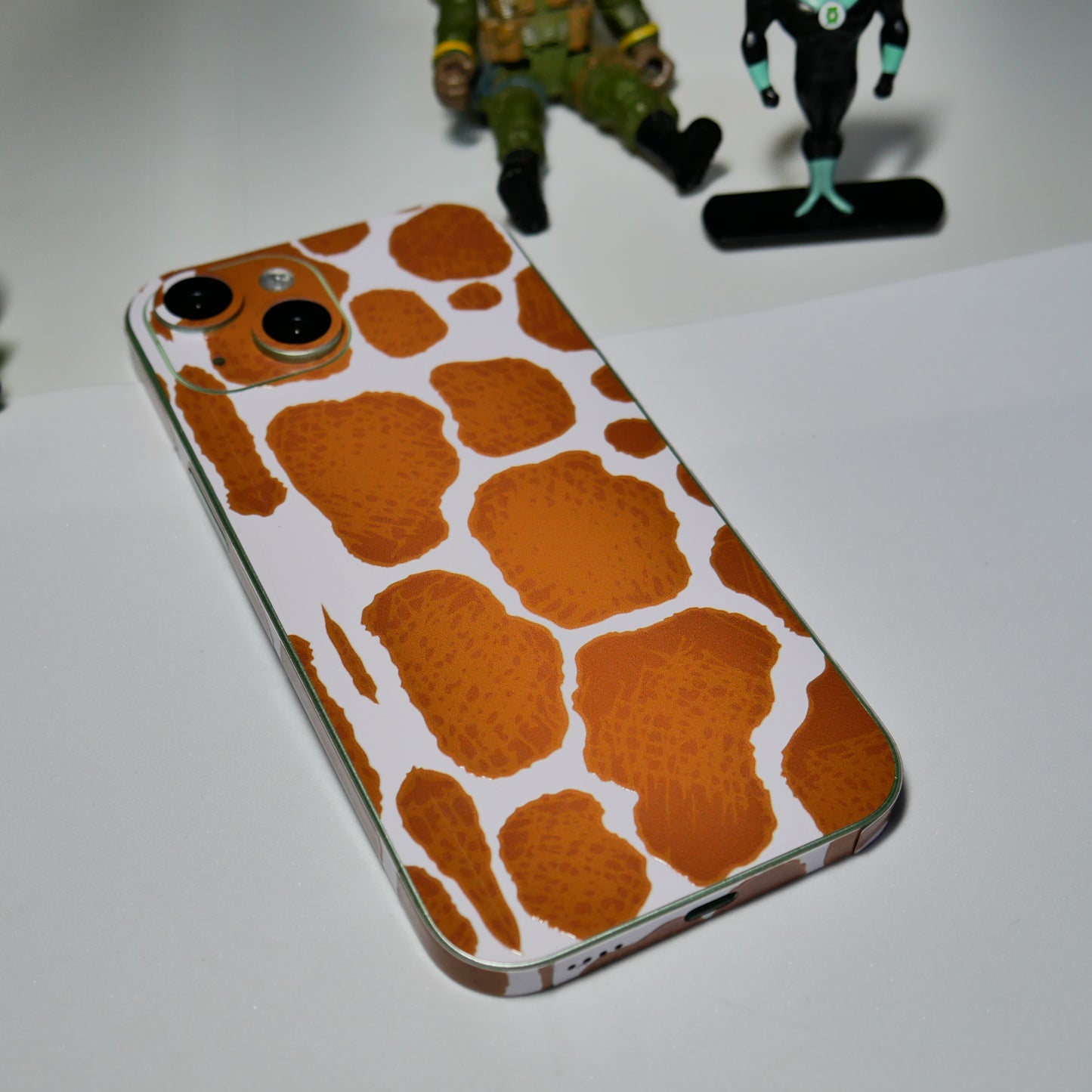 BROWN SPOTTED SKIN